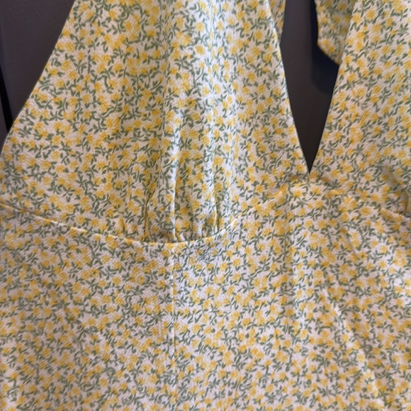 Halter Mini Dress - flower design, perfect condition - Picture 3 of 5